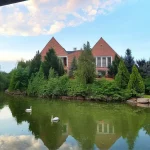 Seri Tematice și Muzică Live la Lacul Verde Resort: O Experiență de Vară Unică