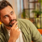 Cum îți recapeți încrederea în tine după o despărțire pe care nu ți-ai dorit-o
