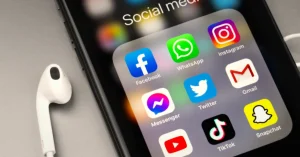 UE blochează legi naționale împotriva rețelelor sociale pentru copii timp de un an
